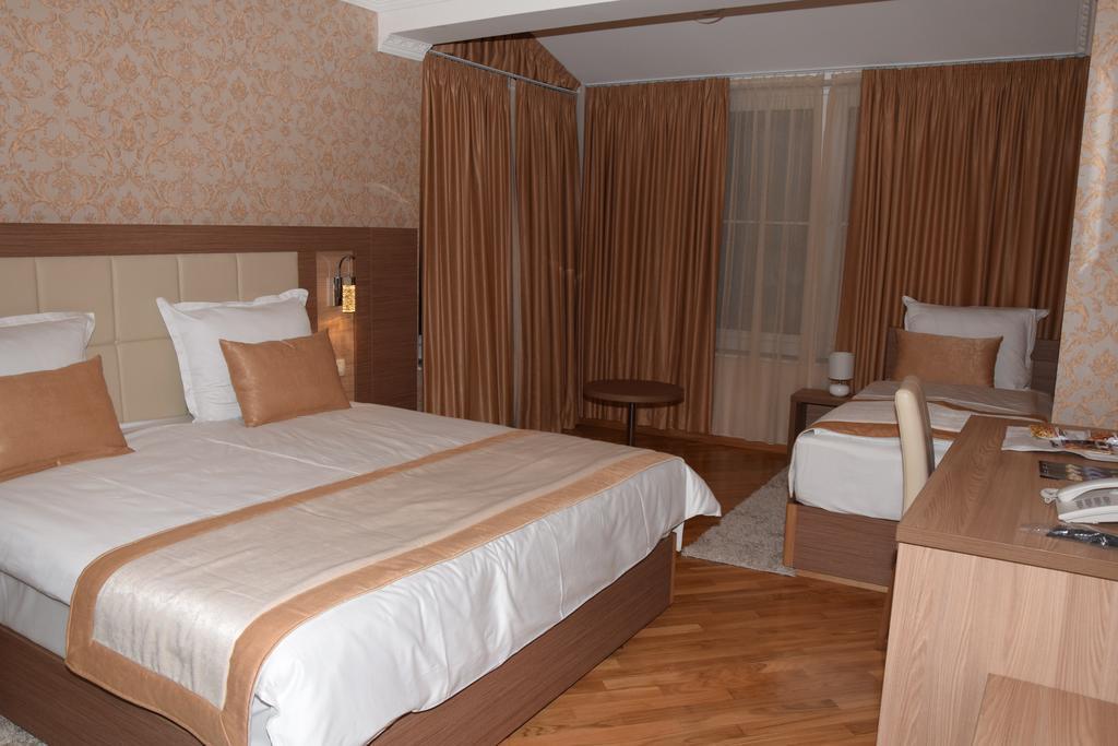Hotel Elegance Ilidza Room photo